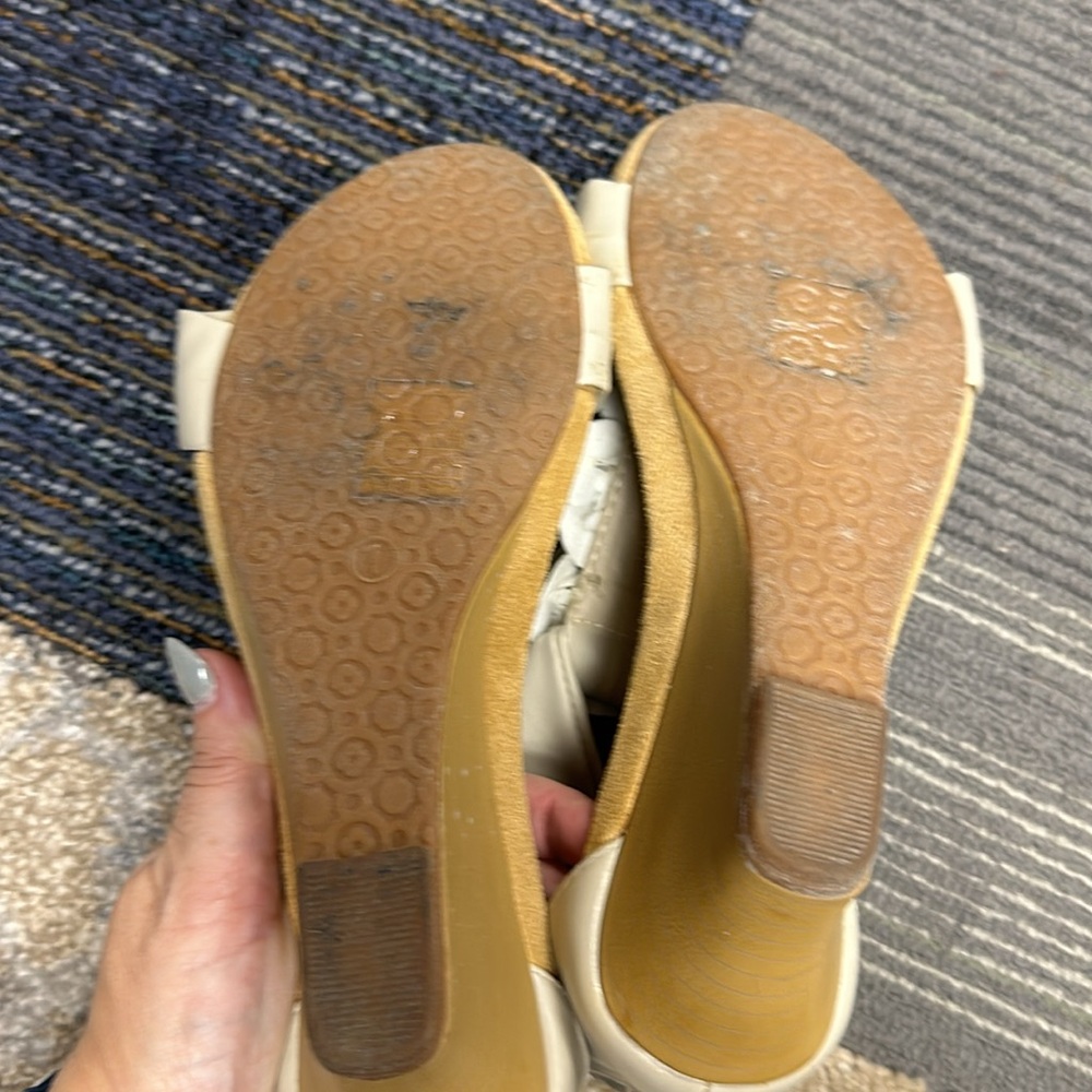 Flower sandals - Picture 5 of 5